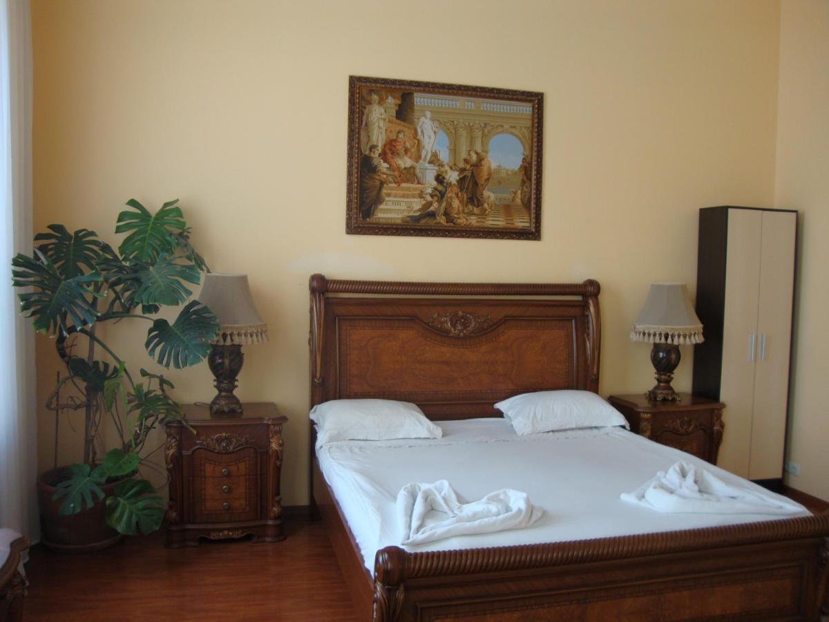 Hotel Reno On Deribasovskaya Odessa Zewnętrze zdjęcie