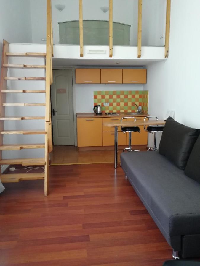 Hotel Reno On Deribasovskaya Odessa Zewnętrze zdjęcie